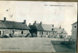 58 - Saint Léger De Fougeret : La Place - Peillonnex