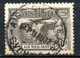 Col33 Australia Australie 1931 Aerien N° 4 Oblitéré Cote : 22,50€ - Usati