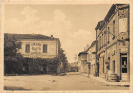 82-LAVIT-DE-LOMAGNE- VUE DU CENTRE - Lavit