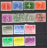 PAYS BAS - Nederland - 1946 - 1957 - 14 Timbres Chiffres - Otros & Sin Clasificación