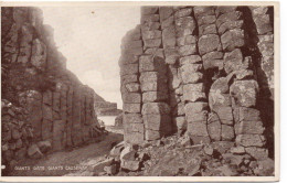 GIANTS GATE - GIANTS CAUSEWAY   - COUNTY ANTRIM - NORTHERN IRELAND - Antrim