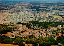 VANDOEUVRE     ( MEURTHE ET MOSELLE )    VUE AERIENNE , LE VILLAGE ET LA Z.U.P. - Vandoeuvre Les Nancy