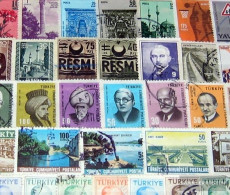 Turkey 300 Different Stamps - Collections, Lots & Séries