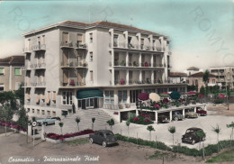 CARTOLINA  CESENATICO,CESENA,EMILIA ROMAGNA-INTERNAZIONALE HOTEL-SPIAGGIA,ESTATE,VACANZA,BARCHE A VELA,VIAGGIATA 1959 - Cesena