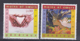 NU Genève 2001 428-29 ** Peintures Pignon Et Siché Handicaps Mains - Neufs