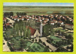 39 TAVAUX CITES N°005 L'Eglise En 1968 - Tavaux