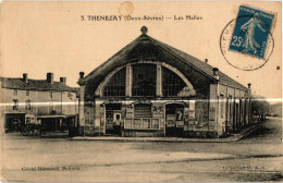 79 . THENEZAY . LES HALLES . 1921   ( Trait Blanc Pas Sur Original ) - Thenezay