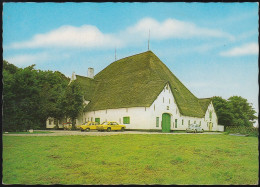 D-25836 Garding - Eiderstedt - Der "Rote Haubarg" - Cars - Opel - Audi - St. Peter-Ording