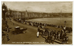 ISLE OF MAN : DOUGLAS, TOAST RACK ON PROMENADE (HORSE DRAWN TRAM) / LIVERPOOL, FRESHFIELD, BISHOP'S COURT (HUGHES) - Isola Di Man (dell'uomo)