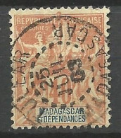 MADAGASCAR  N° 37 CACHET TULEAR / Used - Autres & Non Classés