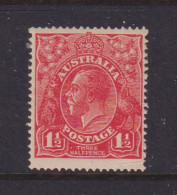 AUSTRALIA - 1924 George V 11/2d  No Watermark Hinged Mint (Creased At Foot) - Neufs