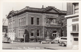 The Dalles Oregon, City Hall Building, Street Scene, Autos C1950s Vintage Ellis #8440 Real Photo Postcard - Altri & Non Classificati