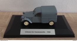 Citroen 2cv Fourgonnette 1955 Universal Hobbies 1:43 - Nutzfahrzeuge