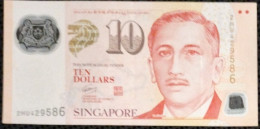 Singapore 10 Dollars VF Polymer Banknote / 02 Photos - Singapur