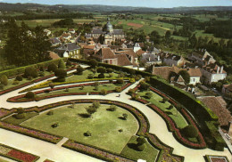 HAUTEFORT - LE CHATEAU - Hautefort