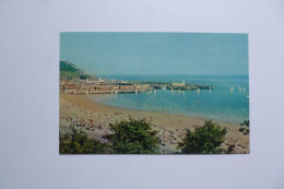 SCARBOROUGT  -  Foreshore And Harbour From St Nicholas Gardens  -  Angleterre - Scarborough