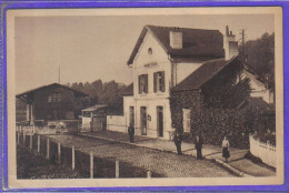 Carte Postale 59. Raismes  Gare De Raismes Vicoigne Passage à Niveau Très Beau Plan - Raismes