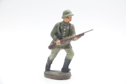 Durolin, German With Rifle, Vintage Toy Soldier, Prewar - 1930's, Like Elastolin, Lineol Hauser - Figuren
