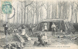 CPA 95 Val D'Oise > Près De Montsoult Hutte De Bûcherons - Forêt De L'Isle Adam - Métiers - Montsoult