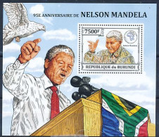 TIMBRE  ZEGEL STAMP REPUBLIQUE DU BURUNDI BF 601 NELSON MANDELA  XX - Blocs-feuillets