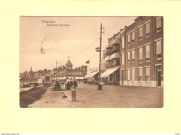 Vlissingen Mensen Op Boulevard Evertsen 1917 ST154 - Vlissingen