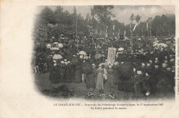 Le Poiré Sur Vie * Souvenur Du Pélerinage Eucharistique Le 17 Septembre 1907 , La Foule Pendant La Messe * Villageois - Poiré-sur-Vie