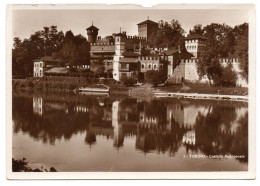 Torino - Castello Medioevale - Castello Del Valentino