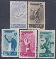 Roumanie N° 843 / 47 XX Partie De Série Emis Pour Le Sport Populaire, Les 5 Valeurs Sans Charnière, TB - Unused Stamps