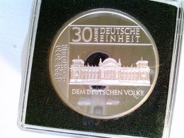 Medaille, 30 Jahre Deutsche Einheit, 1990-2020 3. Oktober, 999/1000 Silber, Ca. 35 Mm - Numismatique