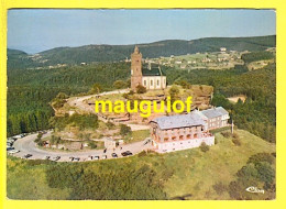 57 MOSELLE / DABO / LE ROCHER ET LA CHAPELLE ST LÉON / AU FOND LE VILLAGE DE LA HOUBE / 1972 - Dabo