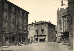 La Voulte Sur Rhône - Place Giraud - La Voulte-sur-Rhône