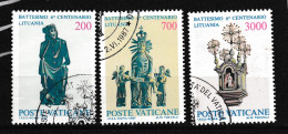 1987 Vatican Vaticano BATTESIMO DELLA LITUANIA Serie Di 3 Valori Usata BAPTISM OF LITHUANIA USED - Usados