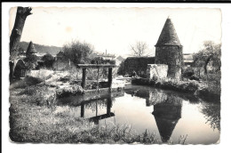 BURES-SUR-YVETTE (S.-et-O.). - Vue Des Tours Sur L'Yvette.     RARE - Bures Sur Yvette