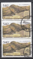 China 1999 Mi Nr 3024,  Congresgebouw Ppeking En De Muur, Paartje Van 3 - Oblitérés