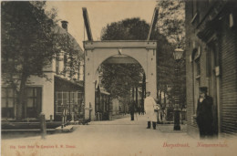 Nieuwersluis (Utr.) Dorpstraat (Winkel Rechts) Ca 1900 Vlekken - Andere & Zonder Classificatie