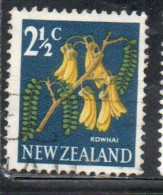 NEW ZEALAND NUOVA ZELANDA 1967 1970 FLORA KOWHAI FLOWER 2 1/2c USED USATO OBLITERE' - Oblitérés