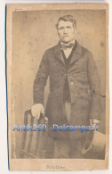 Photographie XIXe CDV Portrait D'un Homme Photographe Bouillier Millau - Old (before 1900)