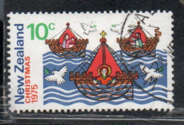 NEW ZEALAND NUOVA ZELANDA 1975 MEDIEVAL SHIPS DOVES CHRISTMAS NATALE NOEL WEIHNACHTEN NAVIDAD 10c USED USATO OBLITERE' - Oblitérés