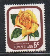 NEW ZEALAND NUOVA ZELANDA 1975 ROSES FLORA FLOWERS DIAMOND JUBILEE 5c USED USATO OBLITERE' - Usados