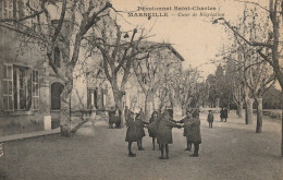 CPA-13-MARSEILLE-Pensionnat St Charles-Cour De Récréation-Animée - Estación, Belle De Mai, Plombières