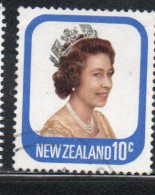 NEW ZEALAND NUOVA ZELANDA 1977 1982 QUEEN ELIZABETH II 10c USED USATO OBLITERE' - Oblitérés