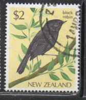 NEW ZEALAND NUOVA ZELANDA 1985 1989 NATIVE BIRDS BLACK ROBIN 2$ USED USATO OBLITERE' - Oblitérés