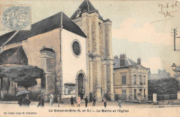 CPA 94 LA QUEUE EN BRIE / MAIRIE / EGLISE - La Queue En Brie