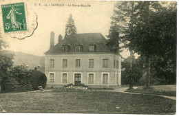 PAVILLY - LA DAME BLANCHE - - Pavilly