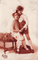 ENFANTS - Un Frère Et Une Soeur Pris En Photo -  Carte Postale Ancienne - Ritratti