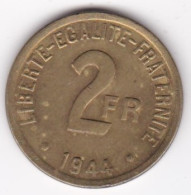 Gouvernement Provisoire 2 Francs 1944 Type Français , En Laiton , Lec# 45 - Algérie