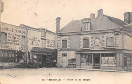 Chemillé          49         Place De La Mairie . La Belle Fermière      N°133    (voir Scan) - Chemille