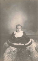 ENFANT - Portrait - Portrait D'un Bébé  - Carte Postale Ancienne - Ritratti