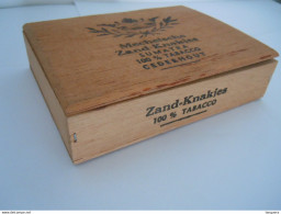 Mechelsche Zand-Knakjes Sumatra Houten Kist Voor Sigaren Cederhout Boïte En Bois Pour Cigares 13 X 10 X 3,2 Cm - Empty Cigar Cabinet