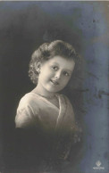 ENFANTS - Portraits - Petite Fille T - Carte Postale Ancienne - Ritratti